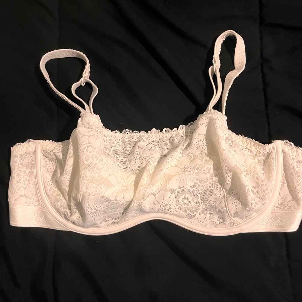 PINK Victoria's Secret Lace Bra - Cream